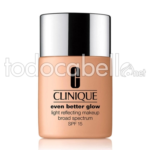 Clinique Even Better Glow Vanilla Cn70